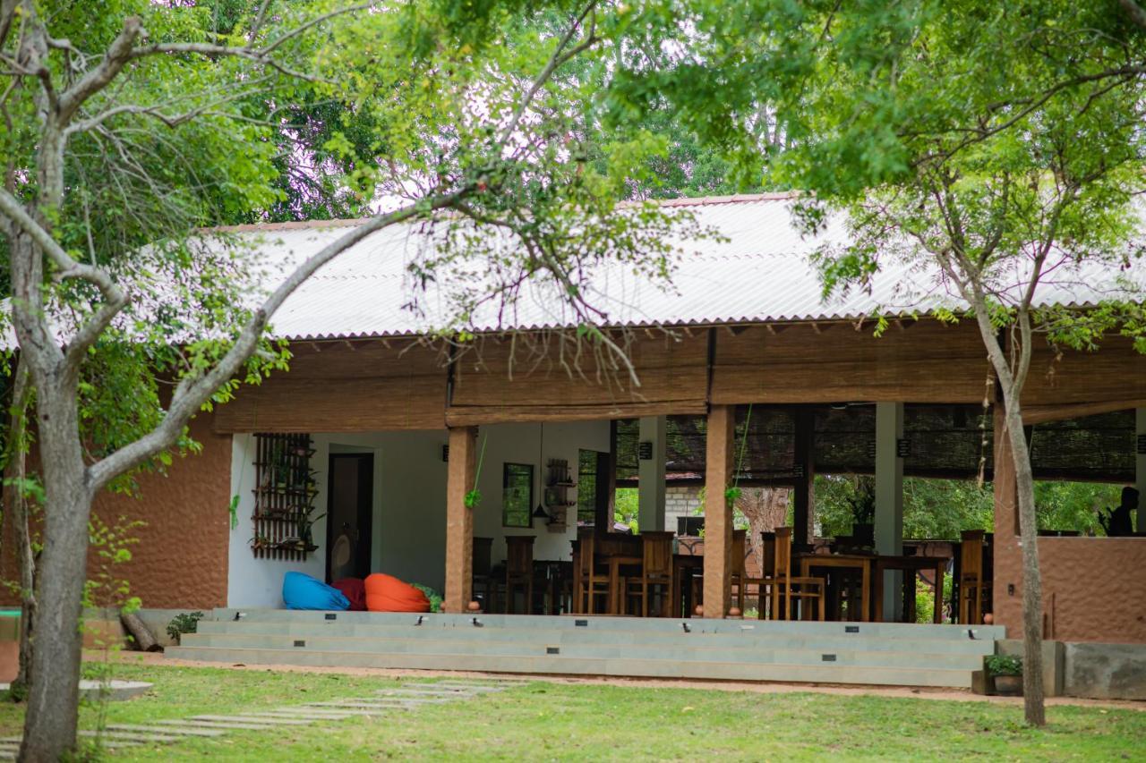 Tranquil Wild Villa Tanamalwila Exterior photo