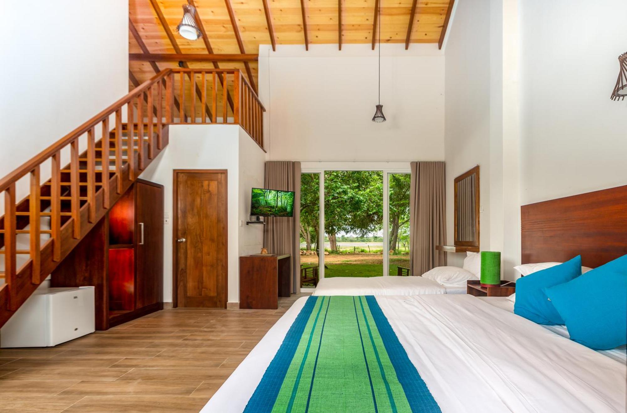 Tranquil Wild Villa Tanamalwila Exterior photo